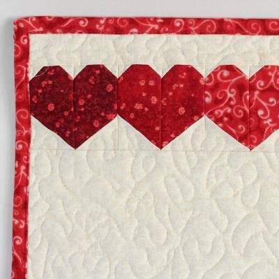 PLACEMAT WITH HEARTS